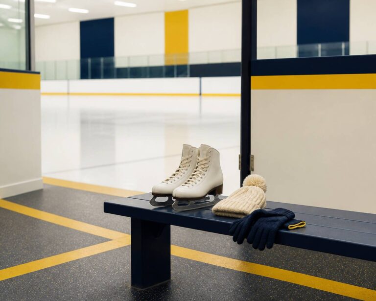 Première fois en patinoire : équipement, tenue et conseils